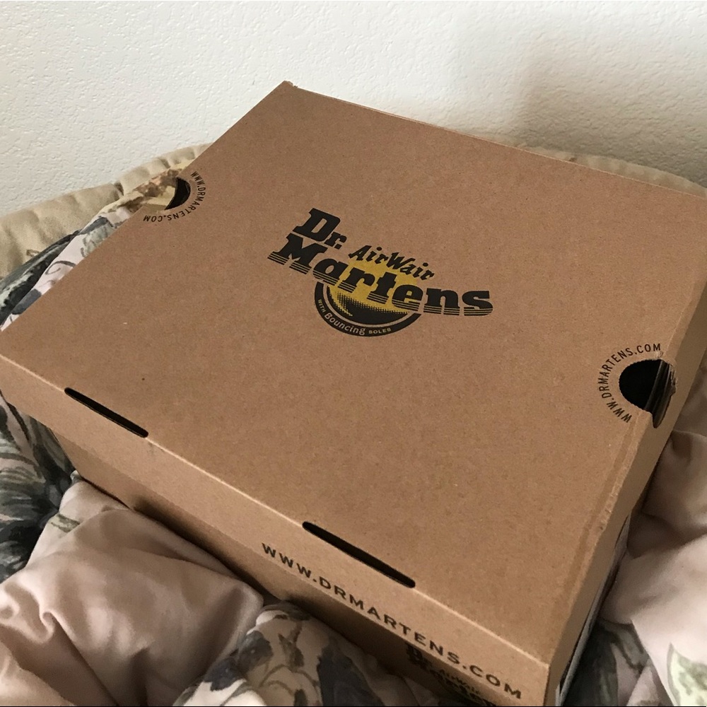 Doc Martin’s air walks women boots